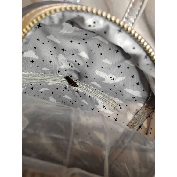 Hogwarts Castle Mini Backpack - Picture 6 of 6